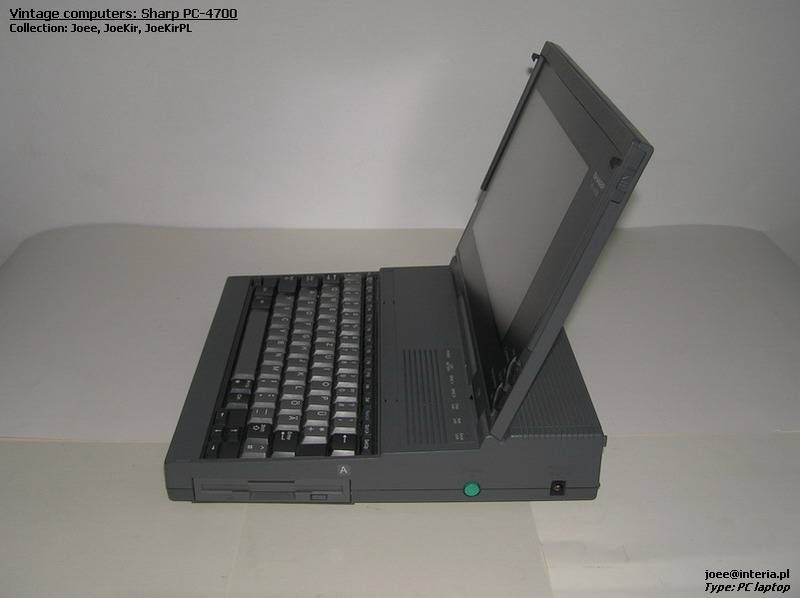 Sharp PC-4700 - 03.jpg